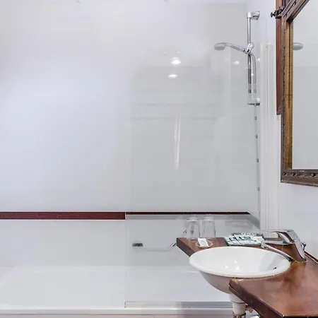 Hotel Albarracin Szálloda 3*