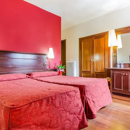 Hotel Albarracin Otel 3*