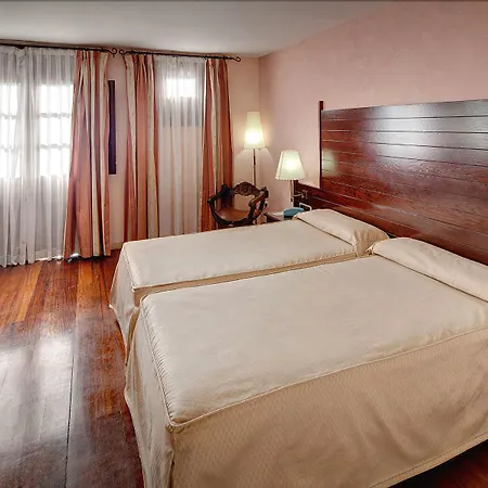 Hotel Albarracin Szálloda