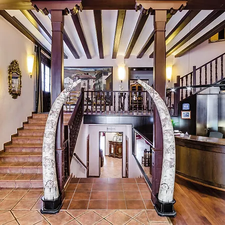 Hotel Albarracin Hotell