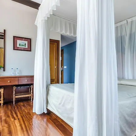 Hotel Albarracin Hotell 3*