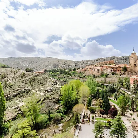 Hotel Albarracin Szálloda 3*