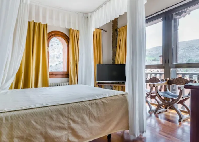 Hotel Albarracín 3*