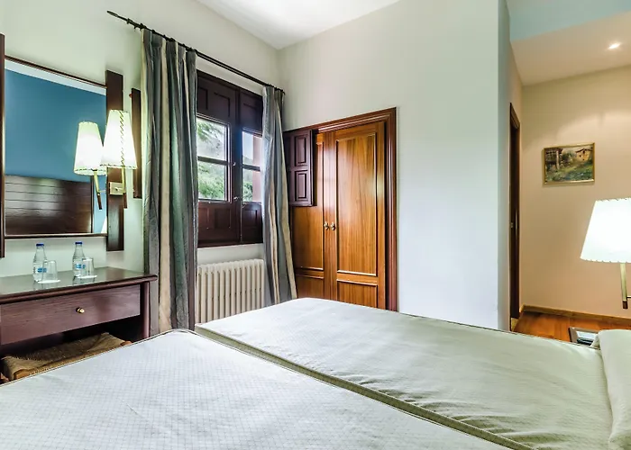 Hotel Albarracin Hotell 3*