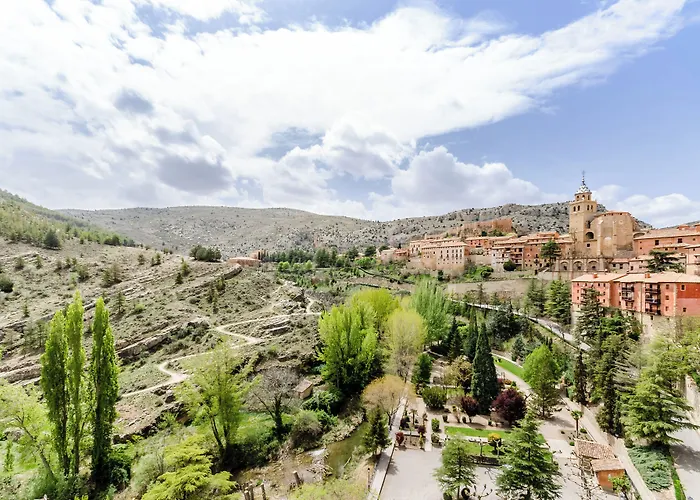 Hotel Albarracin Hotell 3*